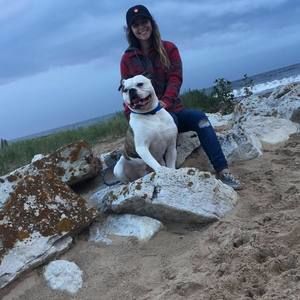 Meet your Posher, Elaina